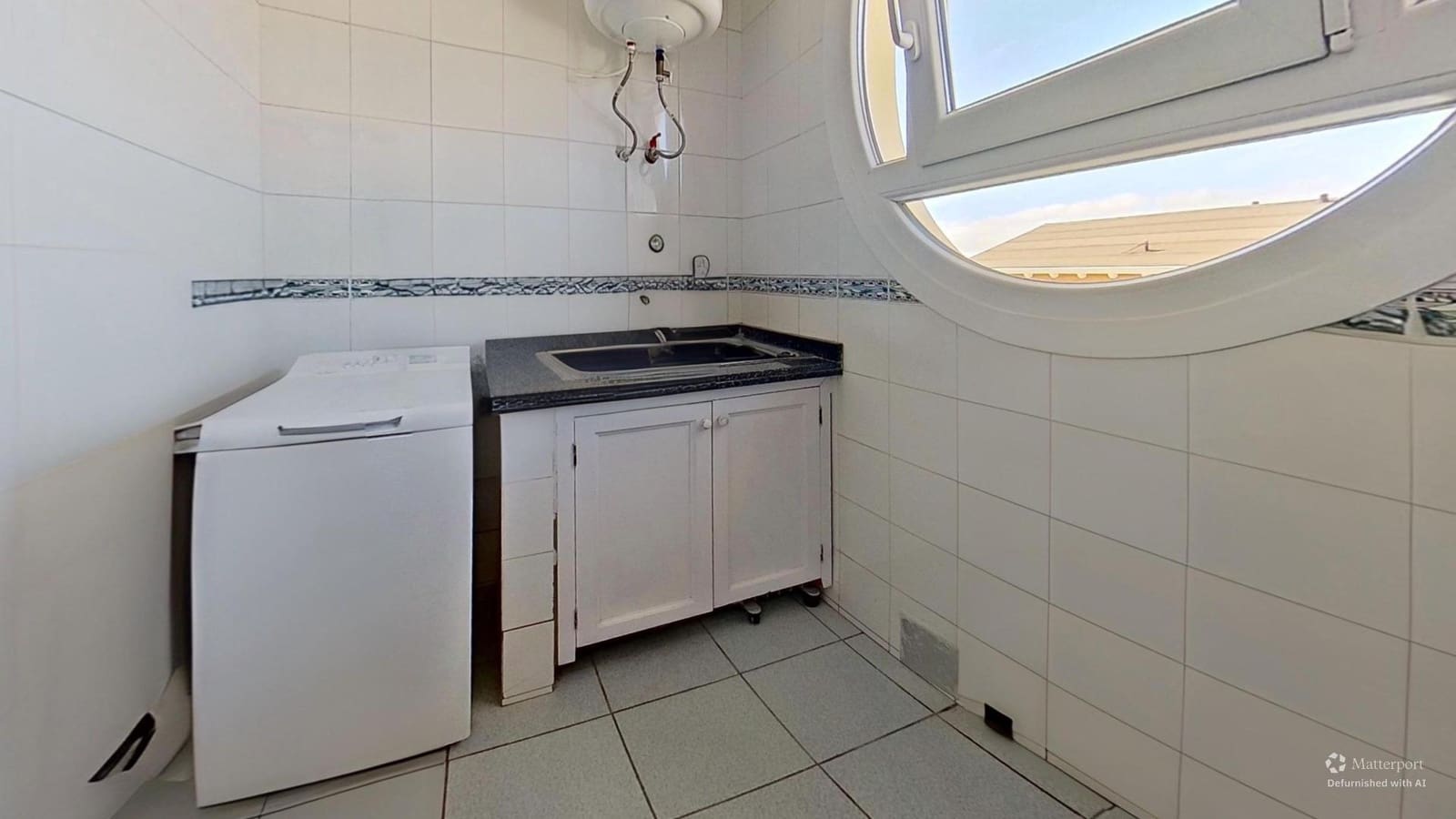 3 bedroom Villa for sale in Tacoronte with garage - € 980,000 (Ref: 9605160)