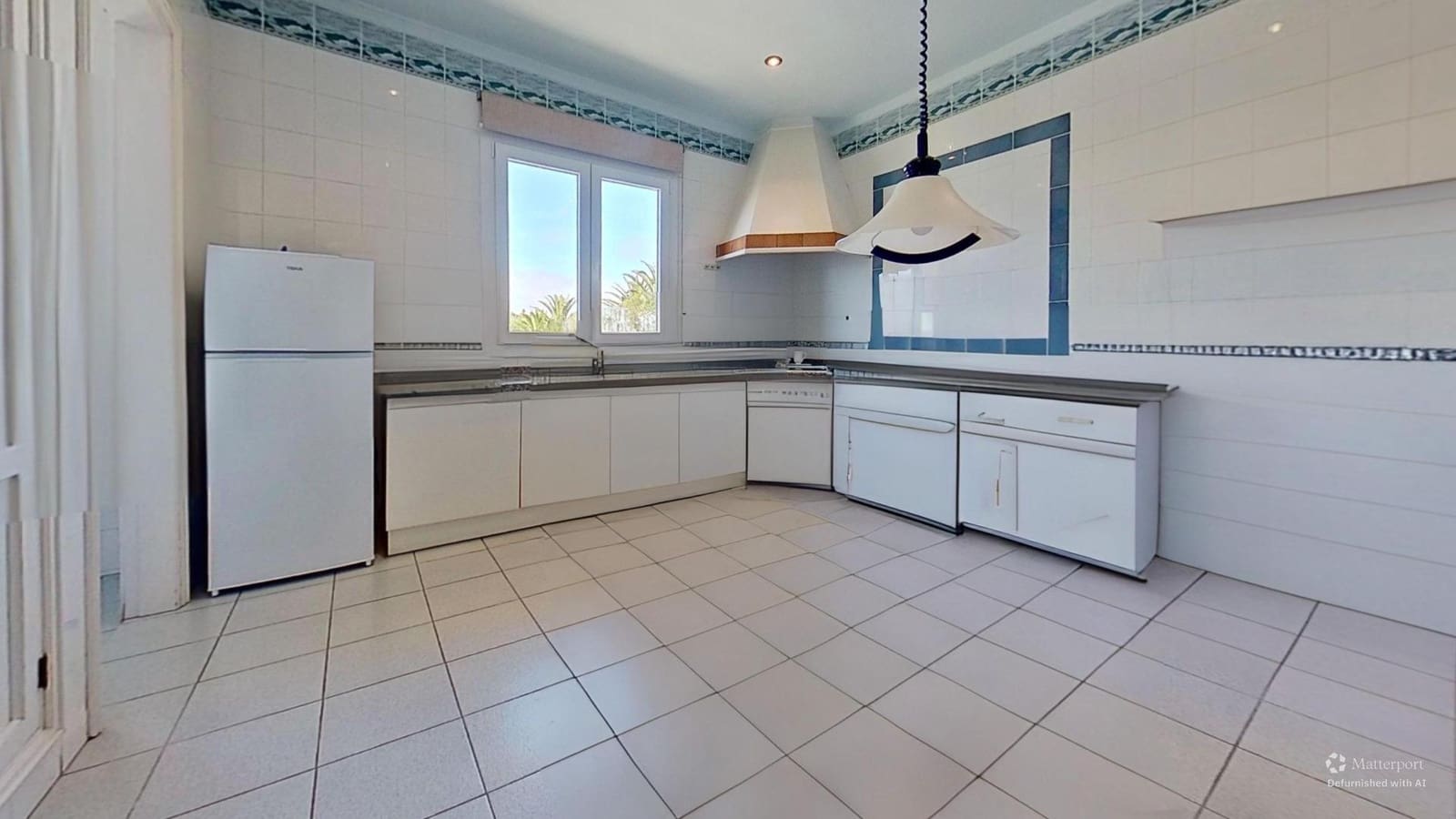 3 bedroom Villa for sale in Tacoronte with garage - € 980,000 (Ref: 9605160)