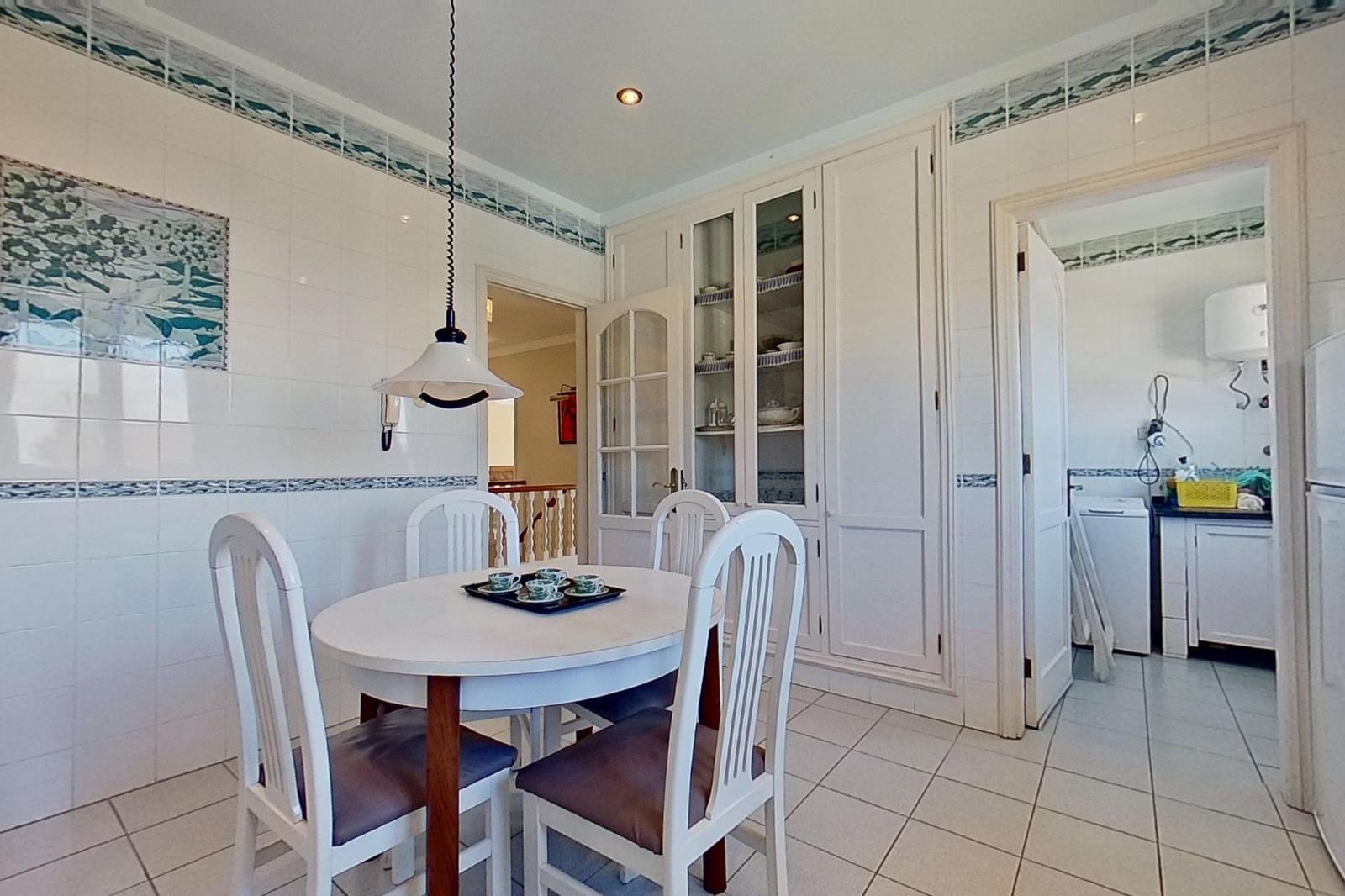 3 bedroom Villa for sale in Tacoronte with garage - € 980,000 (Ref: 9605160)