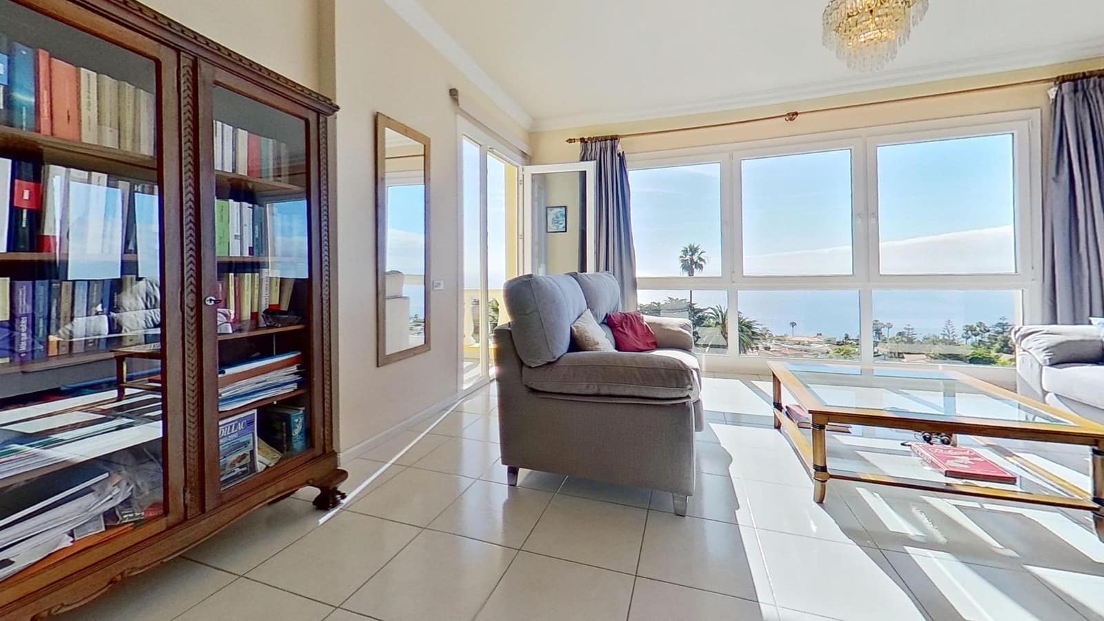 3 bedroom Villa for sale in Tacoronte with garage - € 980,000 (Ref: 9605160)