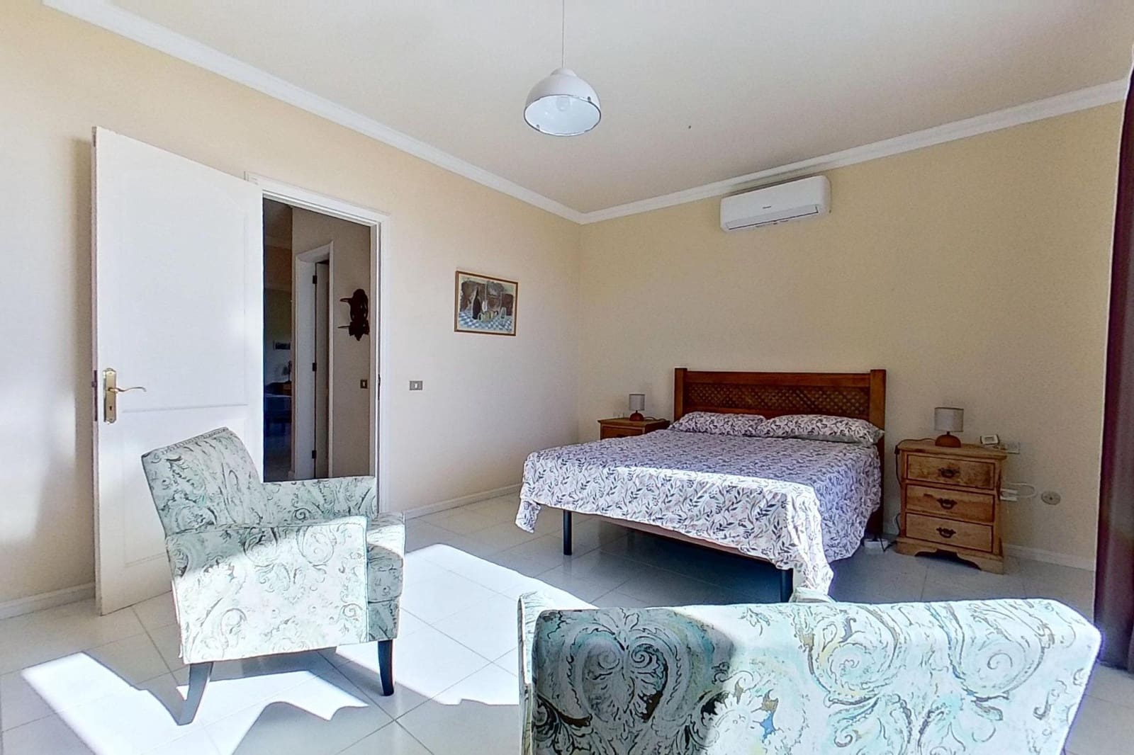 3 bedroom Villa for sale in Tacoronte with garage - € 980,000 (Ref: 9605160)