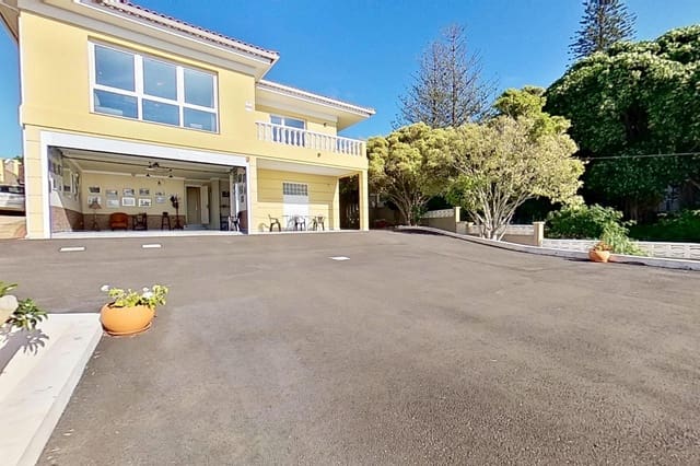 3 quarto Moradia para venda em Tacoronte com garagem - 980 000 € (Ref: 9605160)
