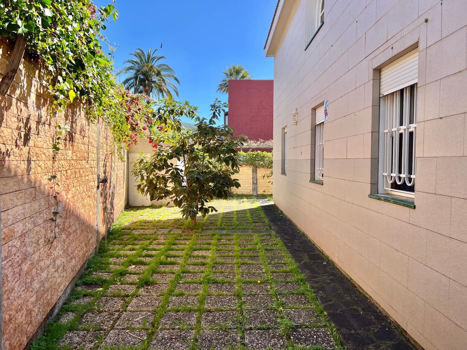 5 quarto Moradia para venda em San Cristobal de La Laguna com garagem - 949 000 € (Ref: 9637761)