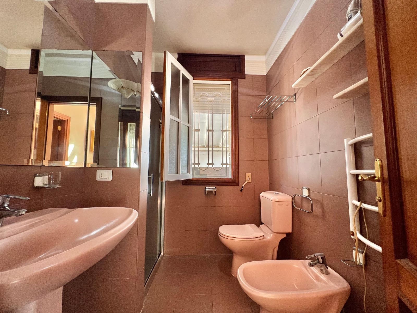 5 Zimmer Villa zu verkaufen in San Cristobal de La Laguna mit Garage - 949.000 € (Ref: 9637761)