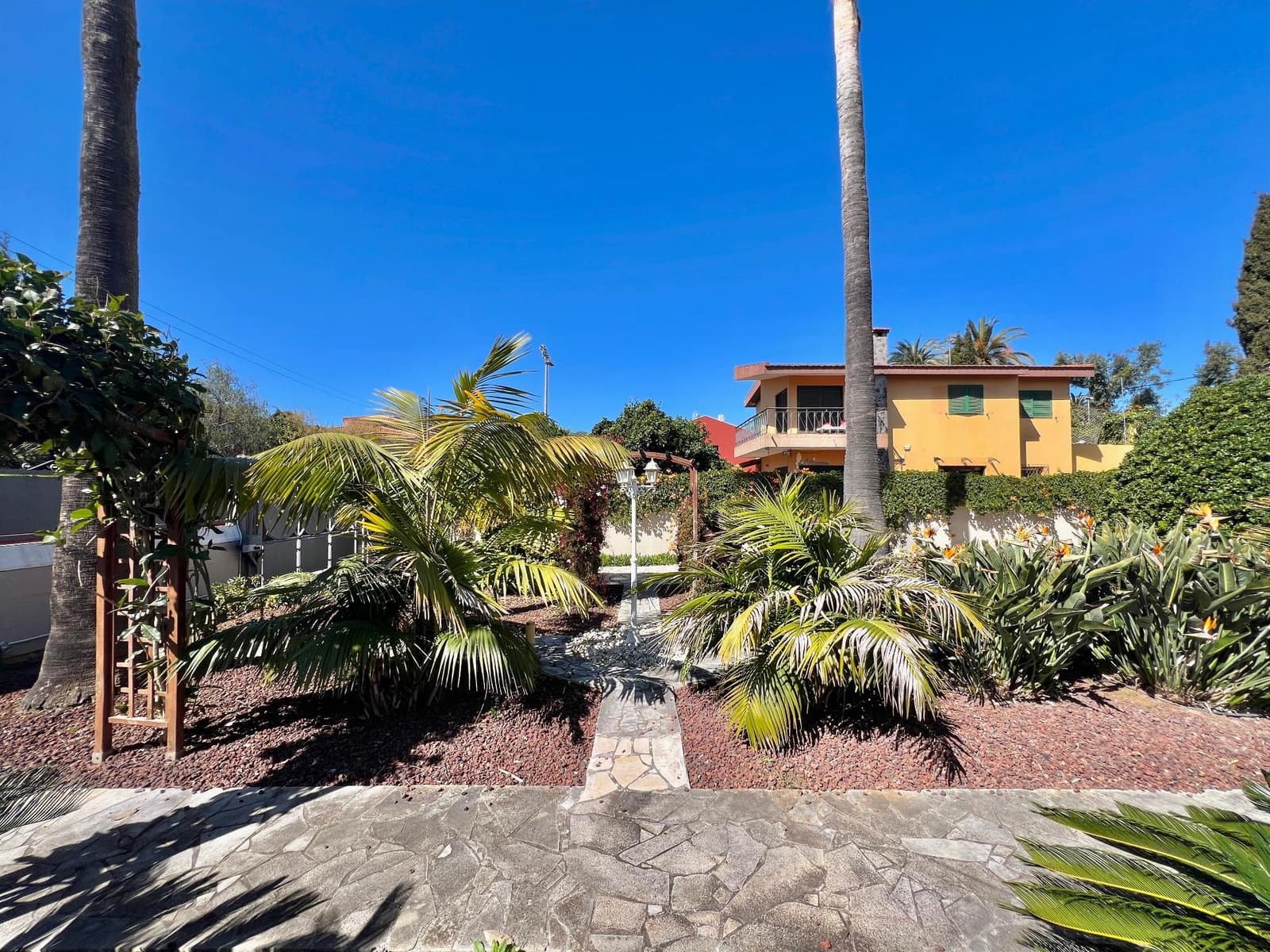 5 Zimmer Villa zu verkaufen in San Cristobal de La Laguna mit Garage - 949.000 € (Ref: 9637761)