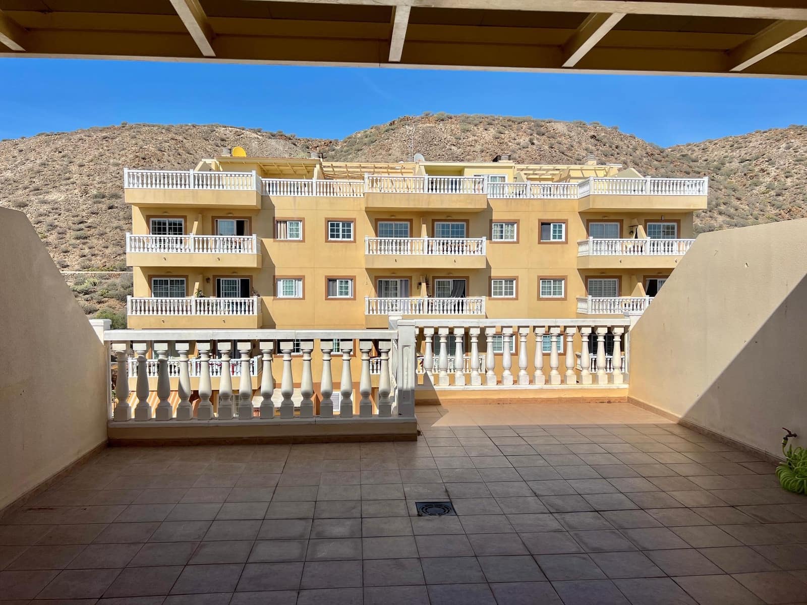 2 soverom Penthouse til salgs i Palm-Mar med svømmebasseng garasje - € 364 000 (Ref: 9659565)