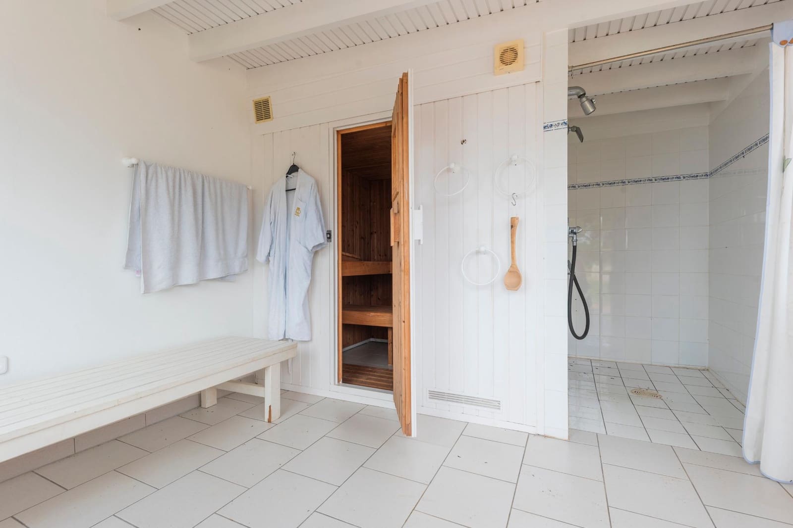 7 soveværelse Villa til salg i La Orotava med swimmingpool garage - € 780.000 (Ref: 9778301)
