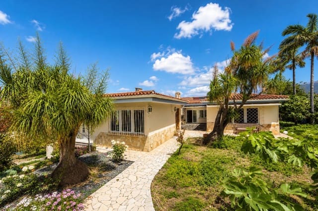 7 chambre Villa/Maison à vendre à La Orotava avec piscine garage - 780 000 € (Ref: 9778301)