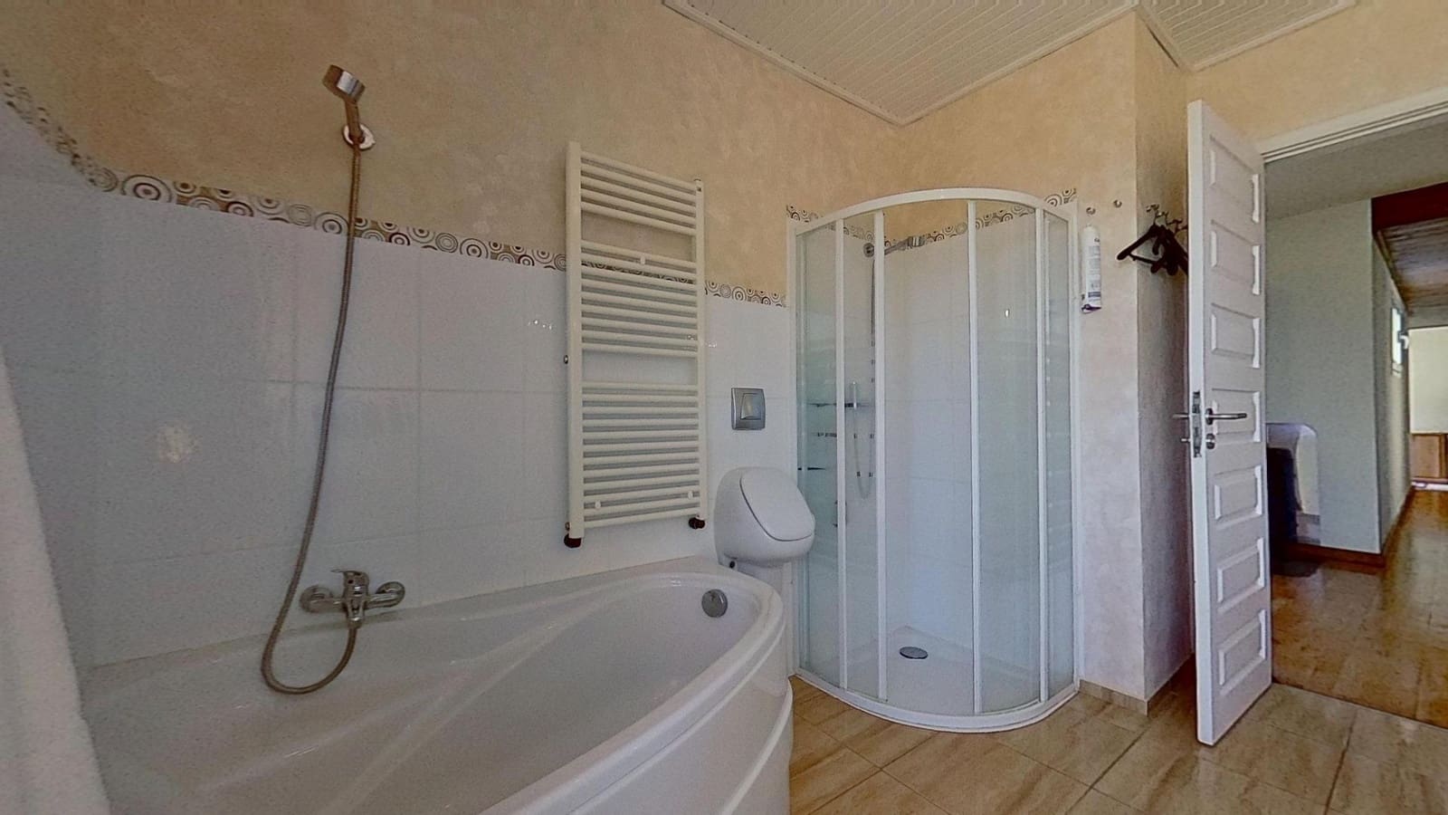 7 soveværelse Villa til salg i La Orotava med swimmingpool garage - € 780.000 (Ref: 9778301)