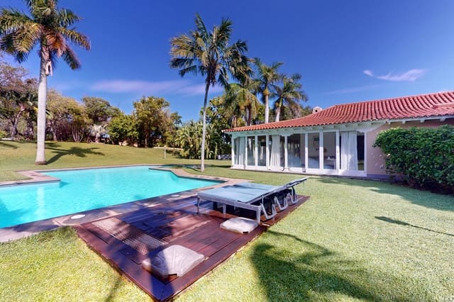 6 chambre Villa/Maison à vendre à Puerto de la Cruz avec piscine garage - 3 500 000 € (Ref: 9849553)