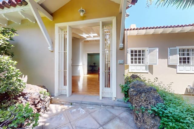 6 chambre Villa/Maison à vendre à Puerto de la Cruz avec piscine garage - 3 500 000 € (Ref: 9849553)