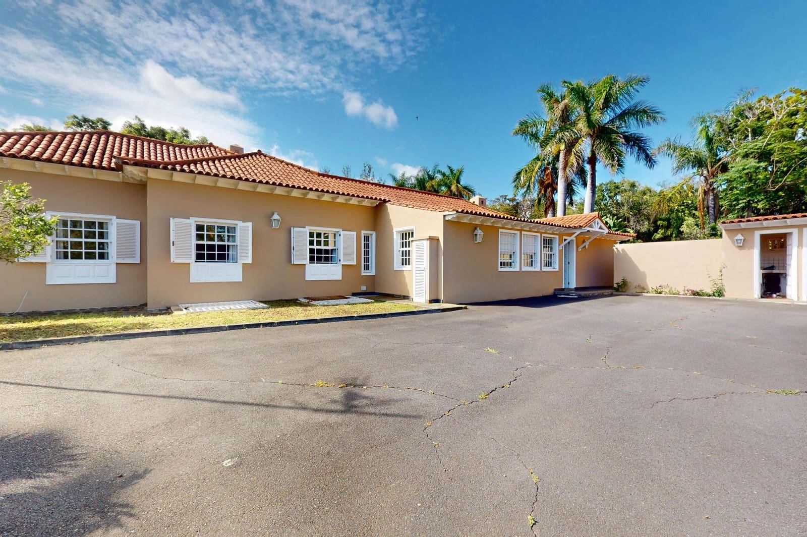 6 chambre Villa/Maison à vendre à Puerto de la Cruz avec piscine garage - 3 500 000 € (Ref: 9849553)