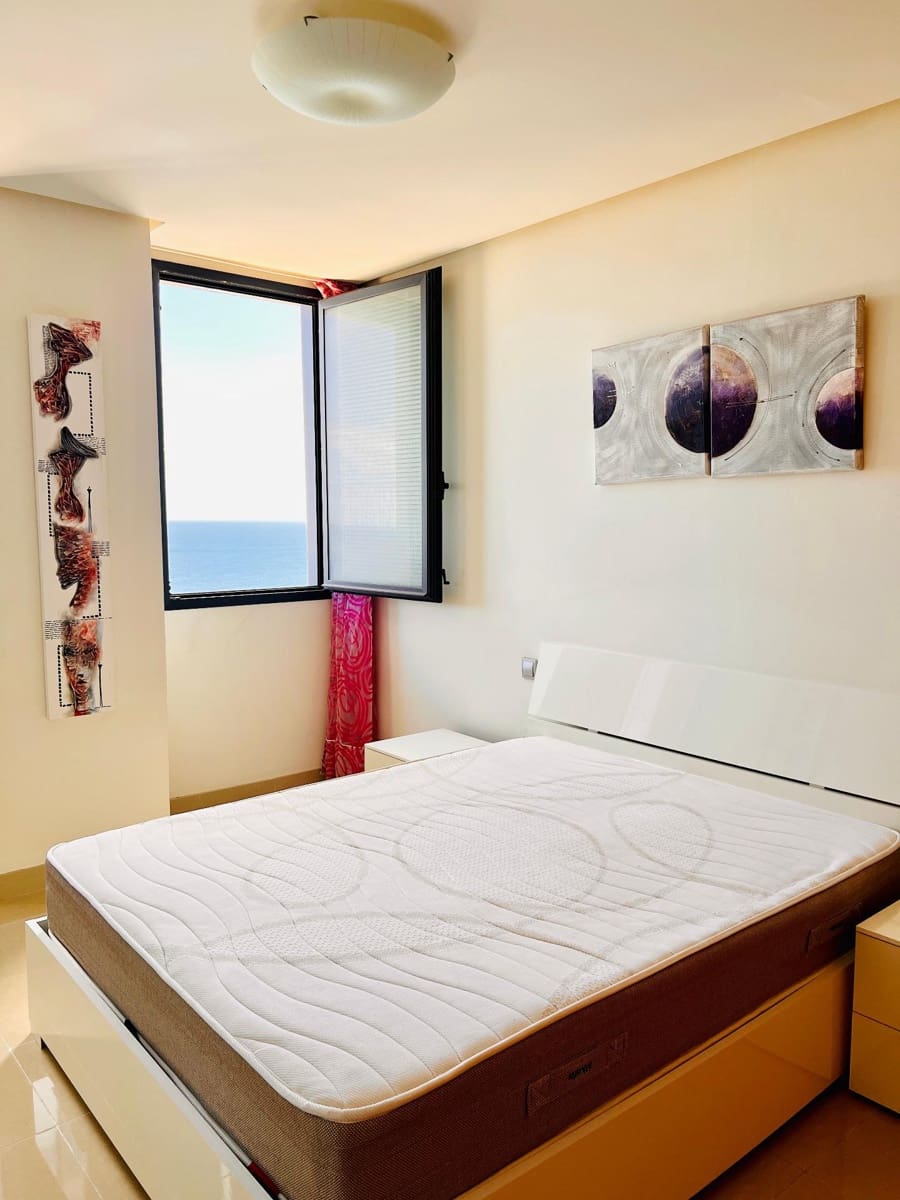 3 bedroom Flat for sale in Santa Cruz de Tenerife with garage - € 375,000 (Ref: 9860255)