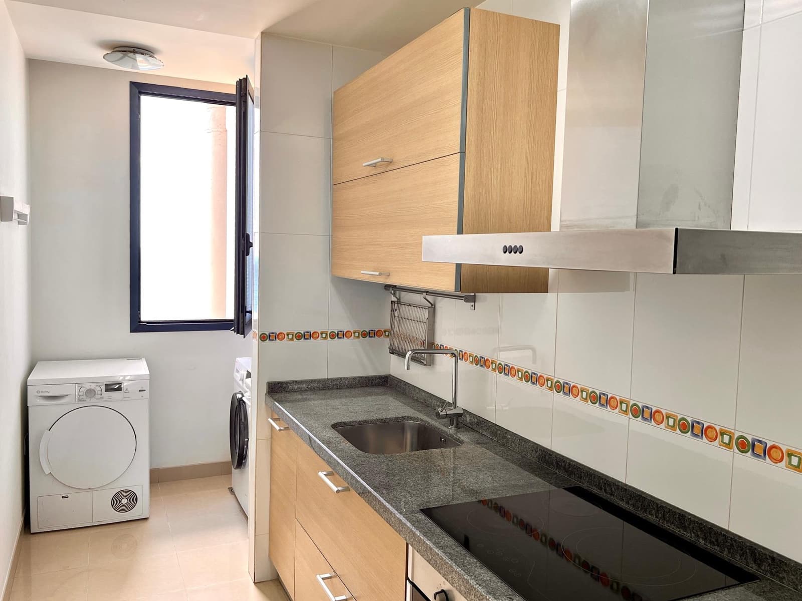 3 bedroom Flat for sale in Santa Cruz de Tenerife with garage - € 375,000 (Ref: 9860255)