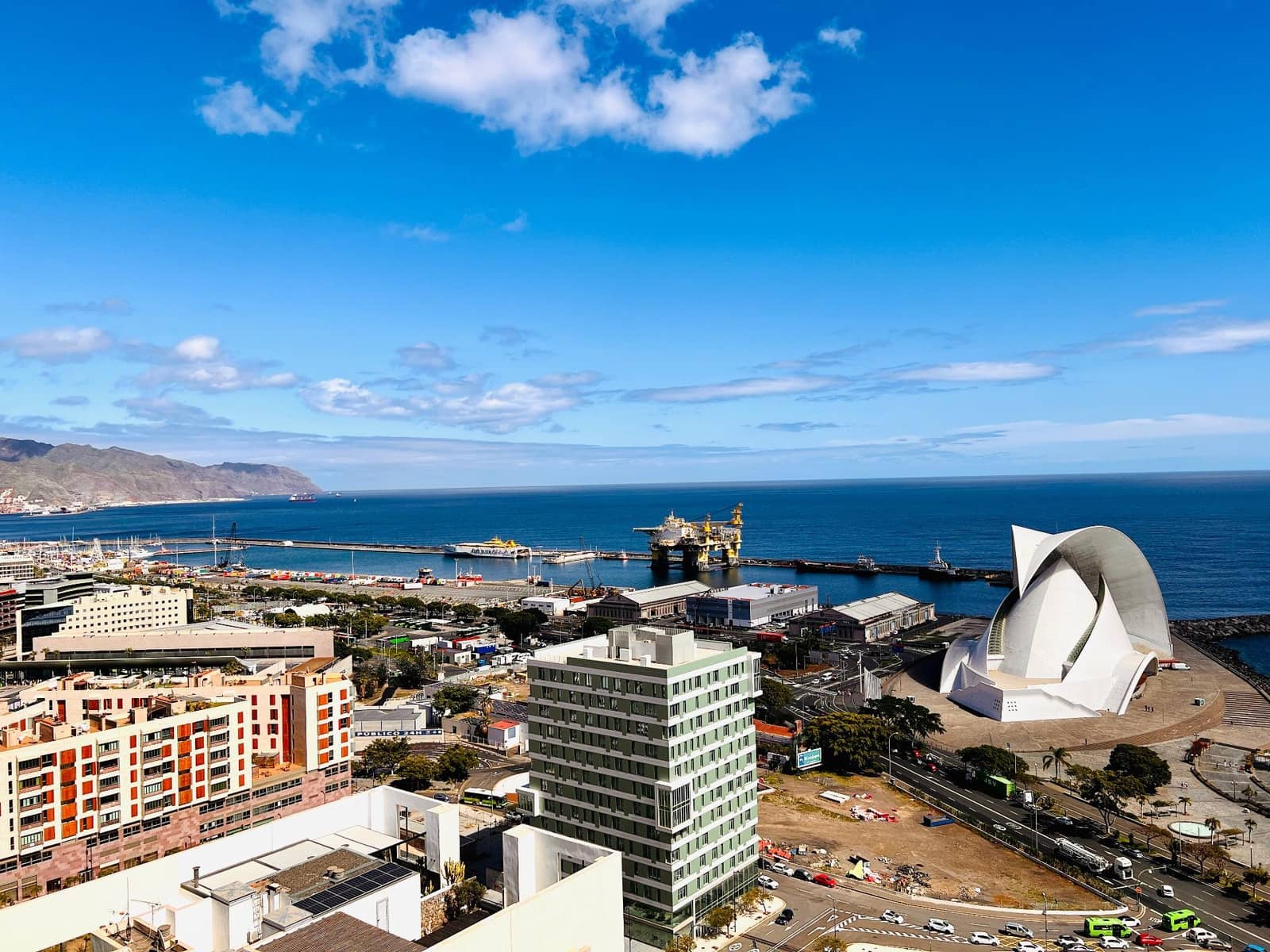 3 bedroom Flat for sale in Santa Cruz de Tenerife with garage - € 375,000 (Ref: 9860255)