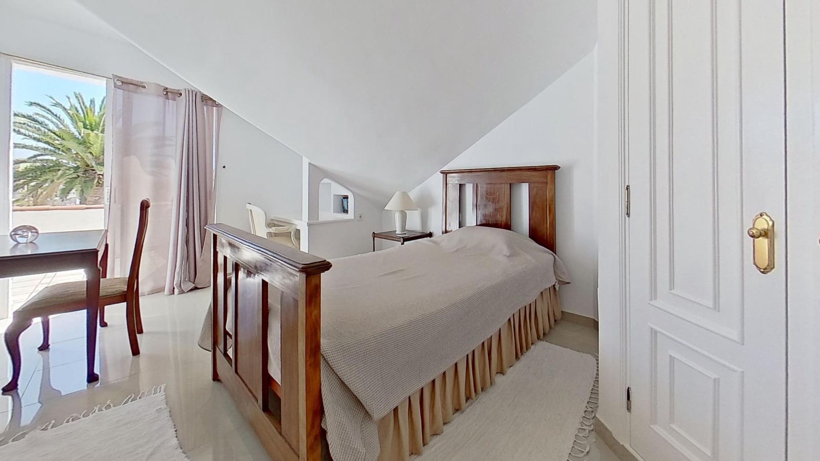 6 bedroom Villa for sale in Tacoronte with pool garage - € 1,300,000 (Ref: 9890534)