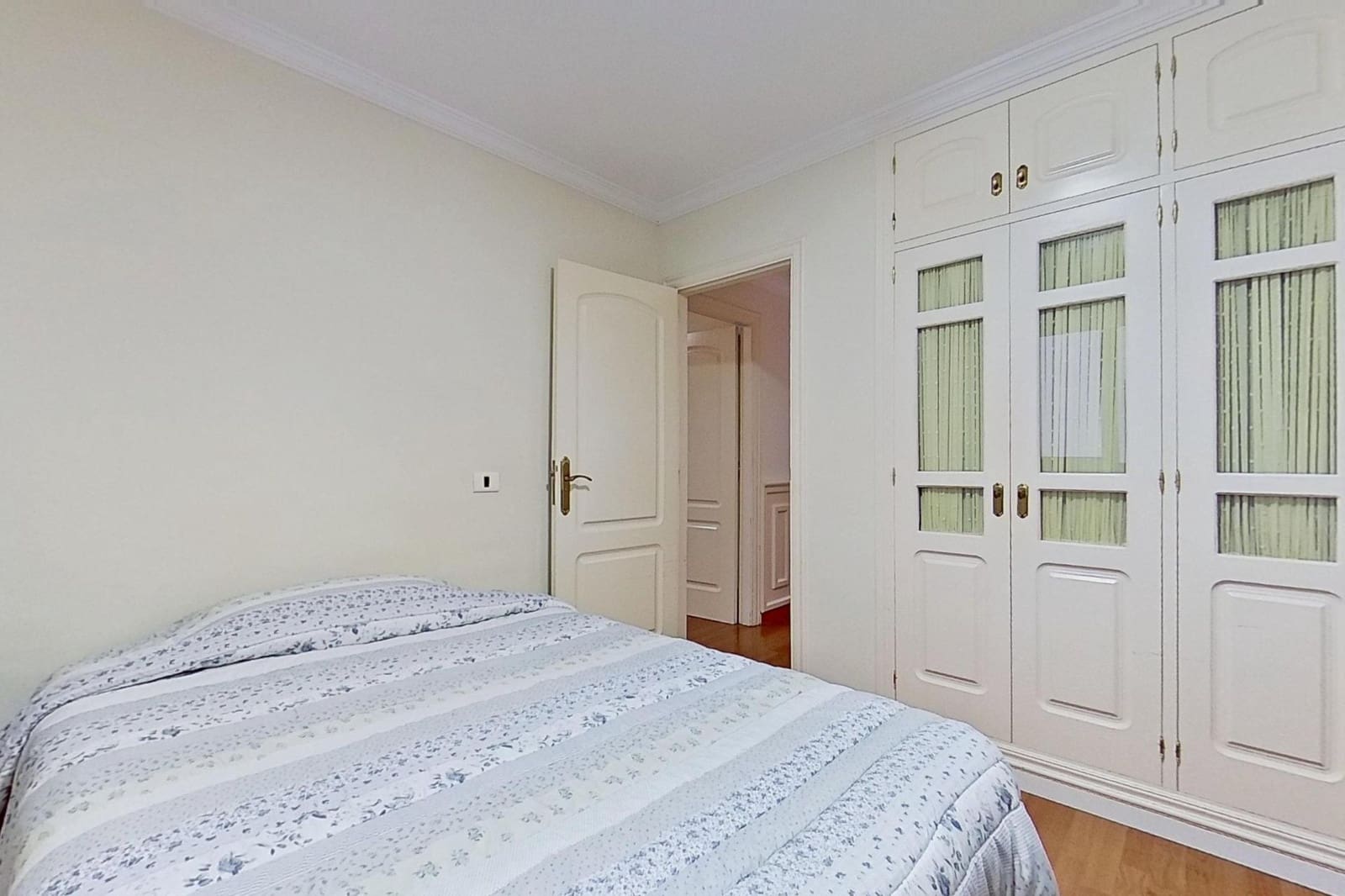 4 bedroom Flat for sale in Santa Cruz de Tenerife with garage - € 650,000 (Ref: 9929511)