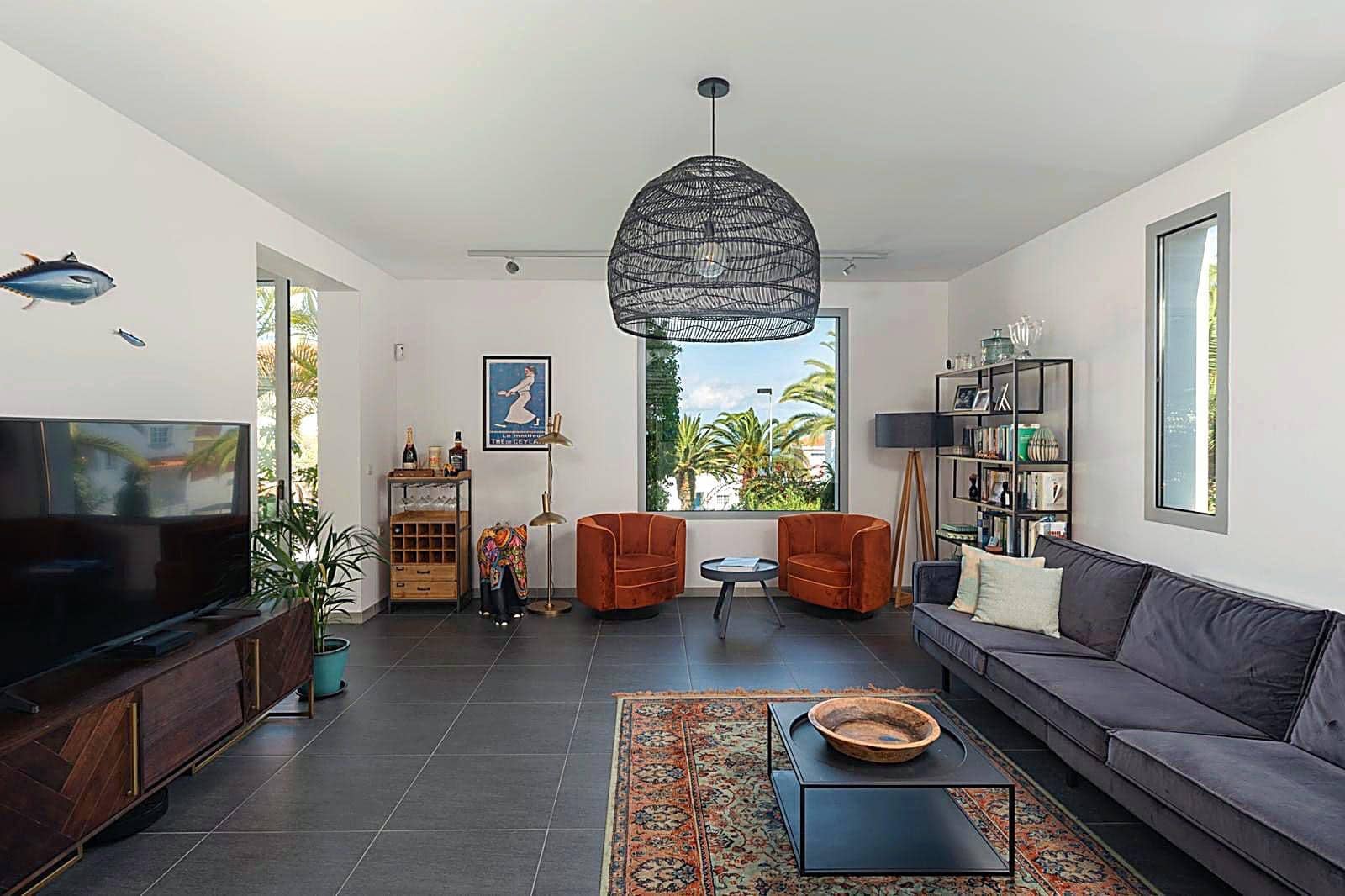 5 bedroom Villa for sale in El Sauzal with pool garage - € 1,190,000 (Ref: 9970751)