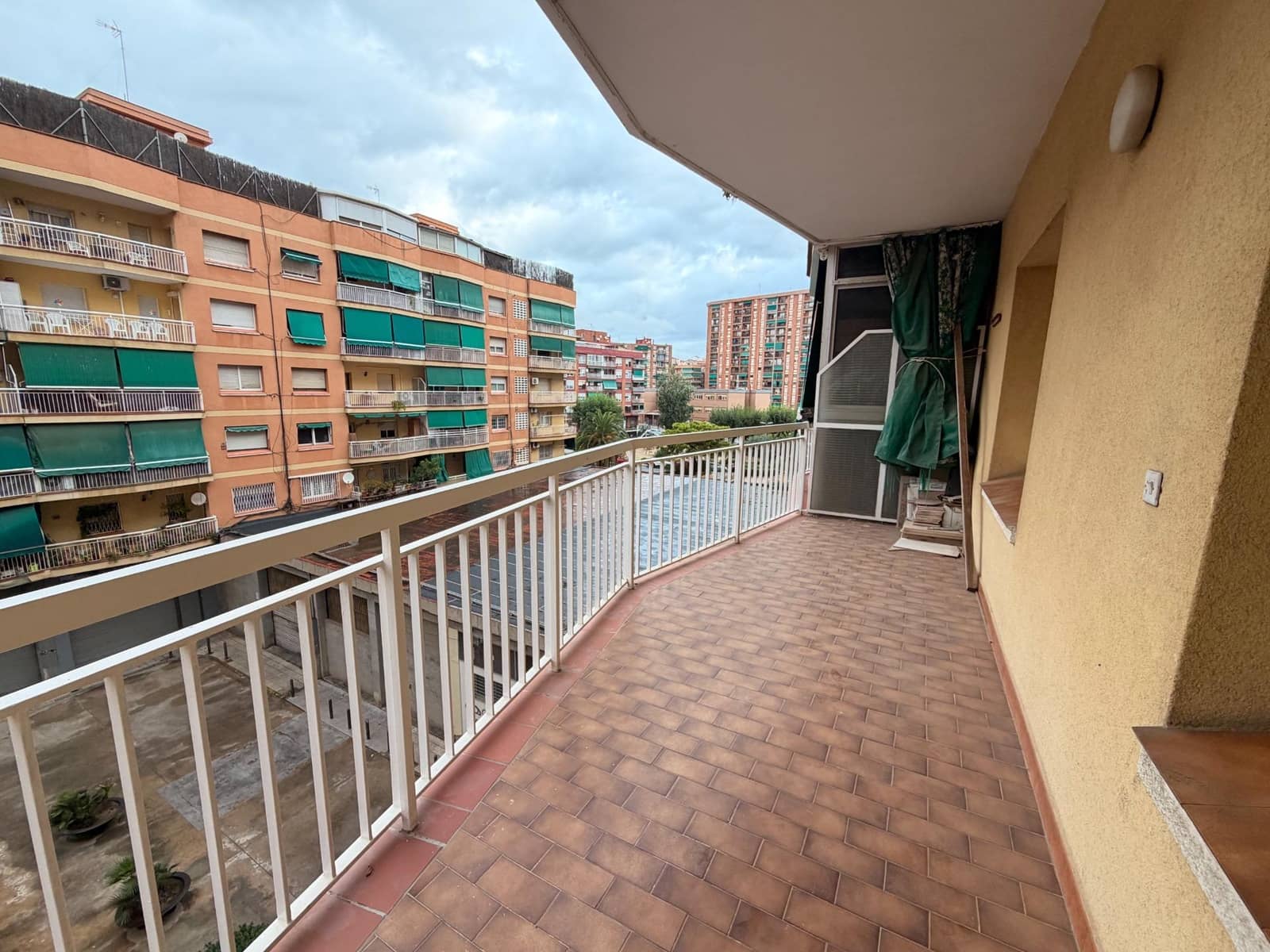 3 soverom Leilighet til salgs i Badalona - € 298 000 (Ref: 10089816)