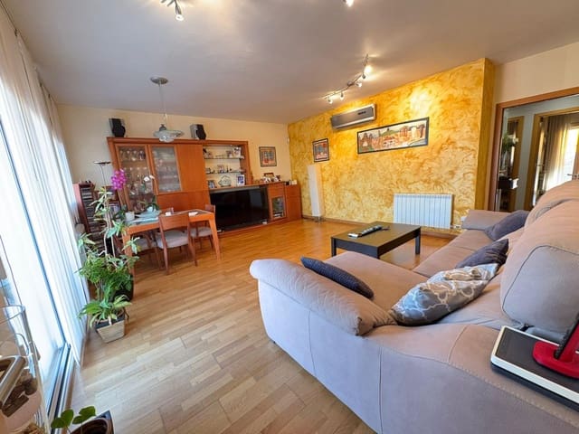3 soveværelse Lejlighed til salg i Montgat - € 399.000 (Ref: 9114955)