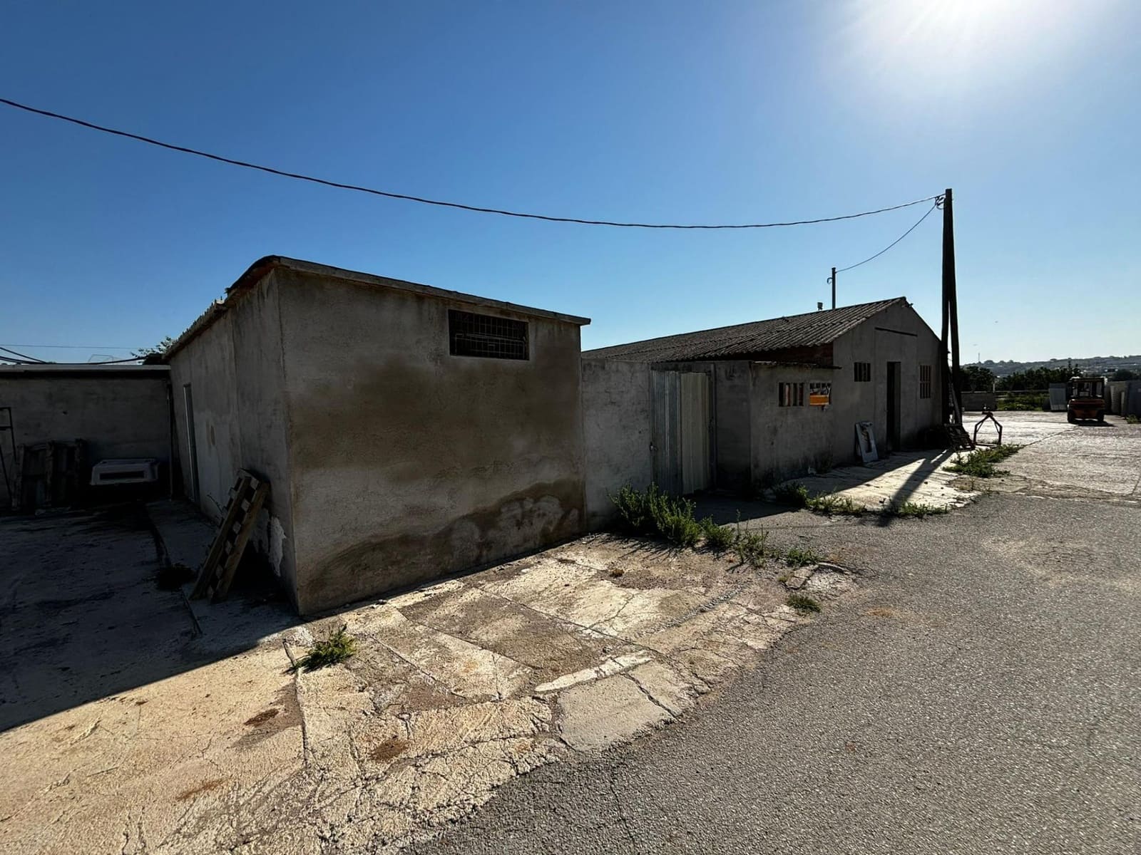 Business for rent in Canovelles - € 2,100 (Ref: 9116173)