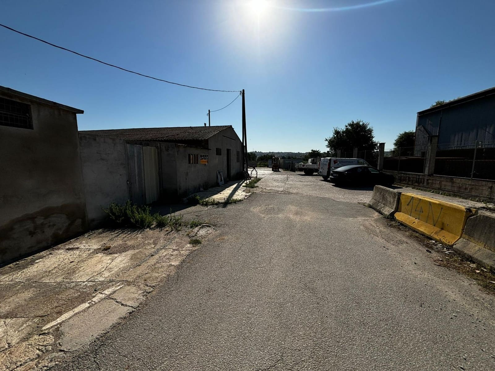 Business for rent in Canovelles - € 2,100 (Ref: 9116173)