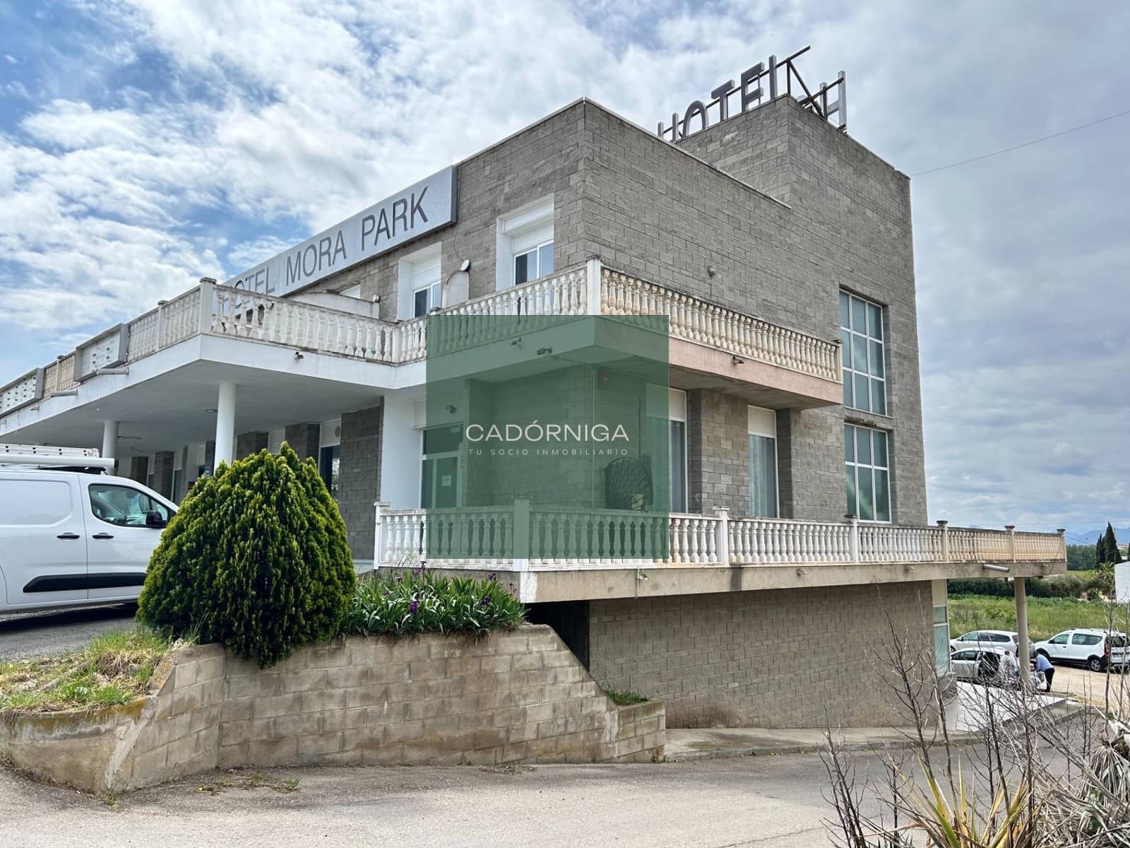 18 bedroom Hotel for sale in Mora la Nova - € 950,000 (Ref: 9116180)