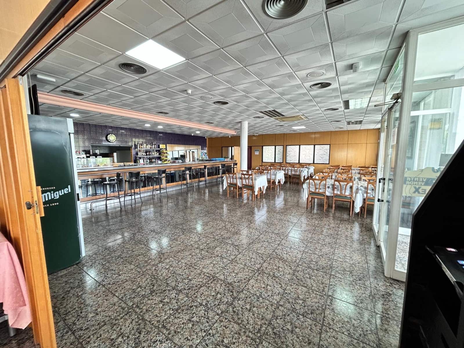 18 bedroom Hotel for sale in Mora la Nova - € 950,000 (Ref: 9116180)