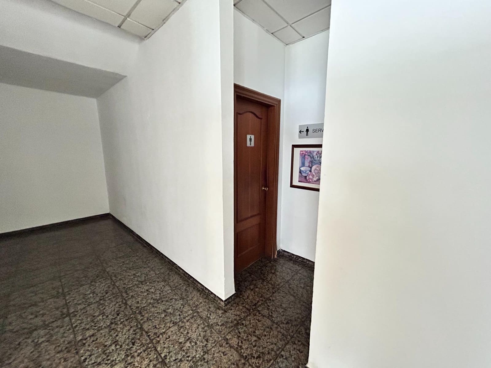 18 bedroom Hotel for sale in Mora la Nova - € 950,000 (Ref: 9116180)