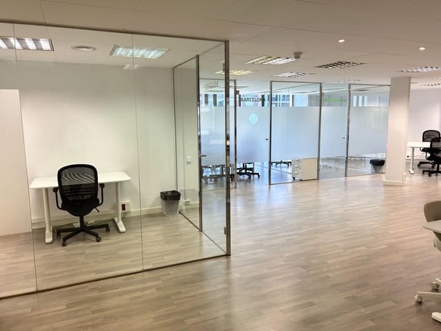 Kontor til leje i La Nova Esquerra de L'Eixample, Barcelona by - € 2.800 (Ref: 9116181)
