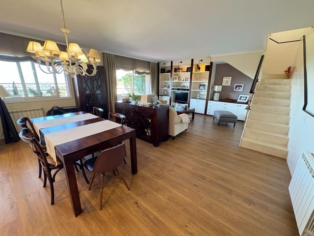 5 soveværelse Penthouse til salg i Tiana med swimmingpool - € 649.000 (Ref: 9128325)