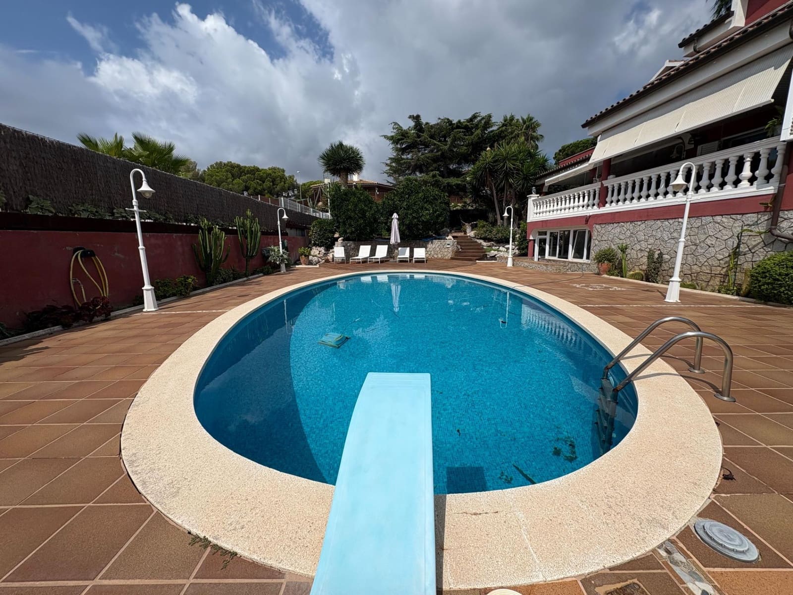 6 soveværelse Villa til salg i Alella med swimmingpool garage - € 2.200.000 (Ref: 9149340)