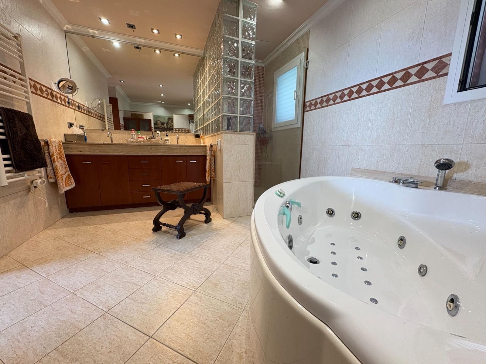 6 soveværelse Villa til salg i Alella med swimmingpool garage - € 2.200.000 (Ref: 9149340)