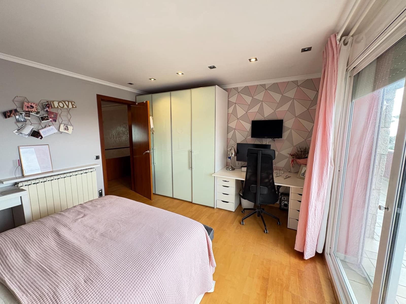 6 soveværelse Villa til salg i Alella med swimmingpool garage - € 2.200.000 (Ref: 9149340)