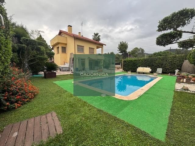 6 slaapkamer Villa te koop in Bigues i Riells met zwembad - € 498.000 (Ref: 9303638)