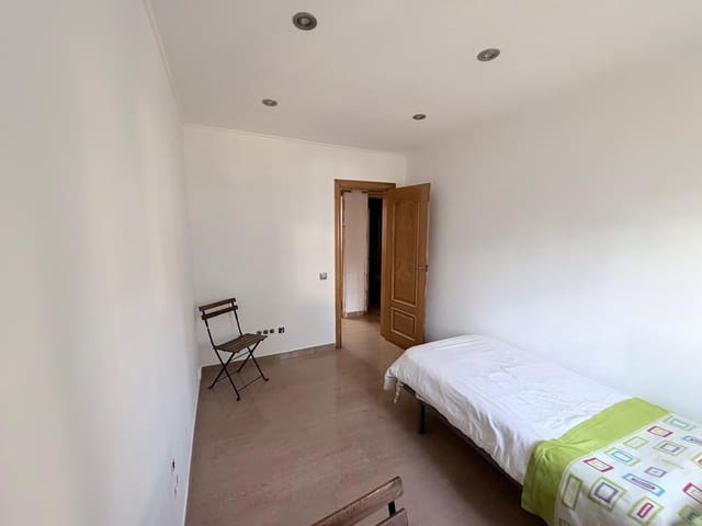 3 soverom Leilighet til salgs i Santa Coloma de Gramenet - € 194 000 (Ref: 9310971)