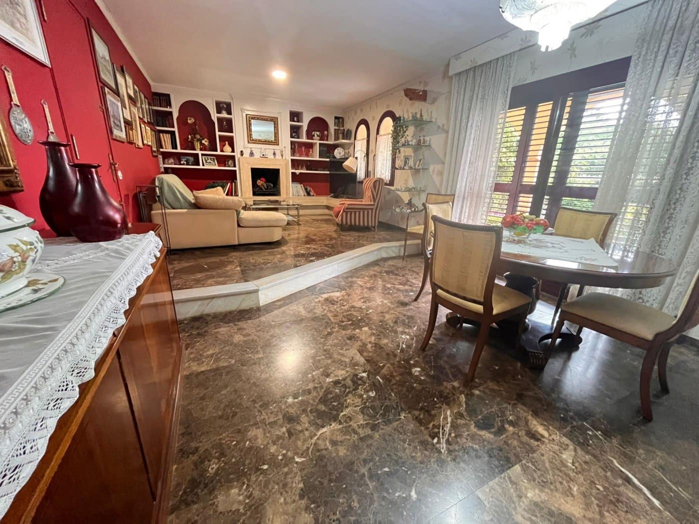 6 sypialnia Finka/Dom wiejski na sprzedaż w Santa Eulalia de Roncana z garażem - 435 000 € (Ref: 9338122)