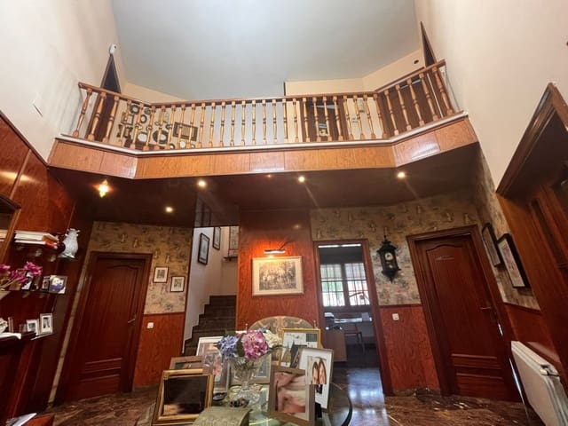 6 soveværelse Finca/Landehus til salg i Santa Eulàlia de Ronçana med garage - € 435.000 (Ref: 9338122)