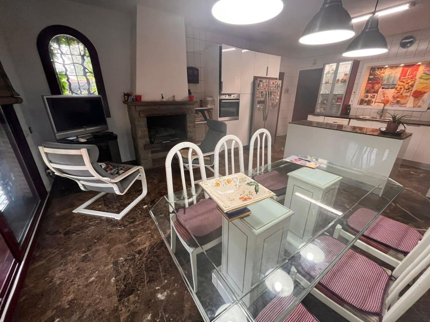 6 sypialnia Finka/Dom wiejski na sprzedaż w Santa Eulalia de Roncana z garażem - 435 000 € (Ref: 9338122)