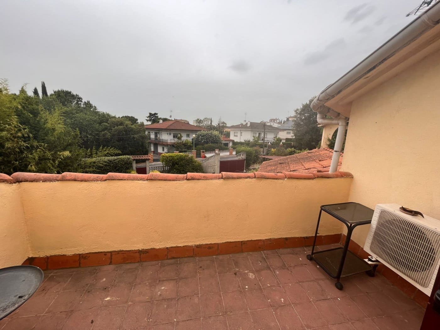 6 sypialnia Finka/Dom wiejski na sprzedaż w Santa Eulalia de Roncana z garażem - 435 000 € (Ref: 9338122)