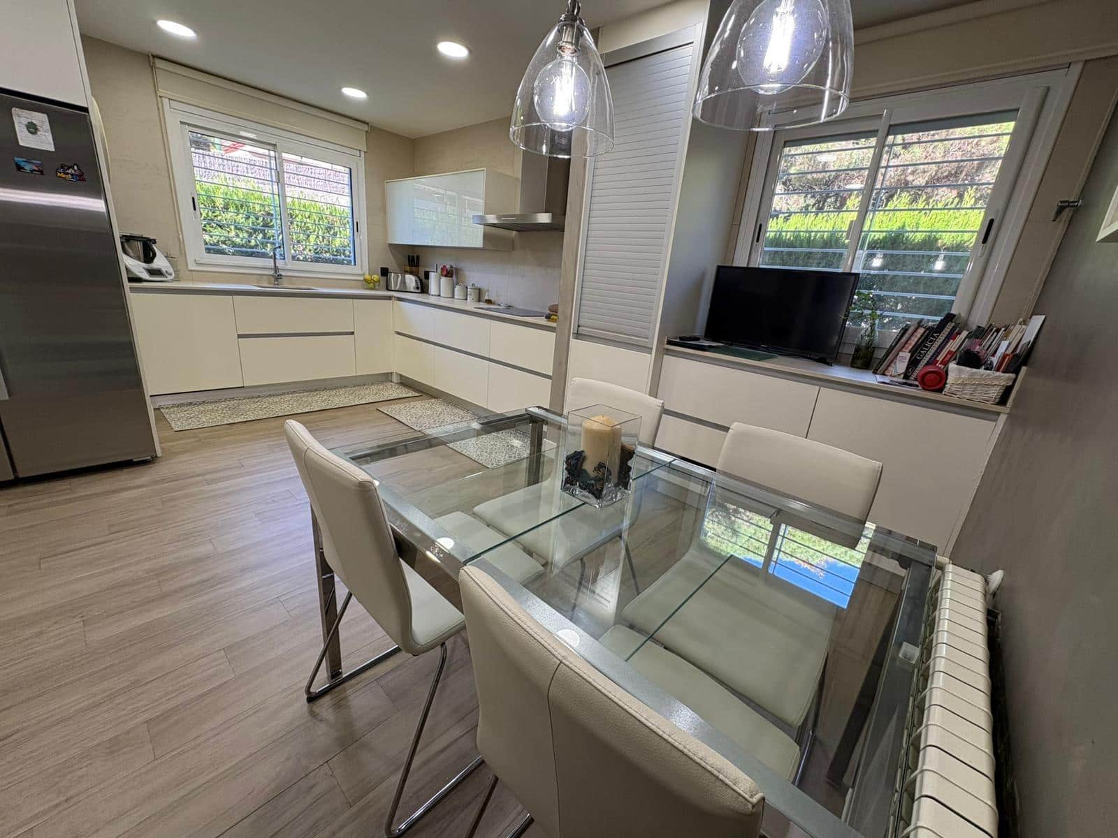 4 sypialnia Dom blizniak na sprzedaż w Teia z basenem - 1 690 000 € (Ref: 9353690)