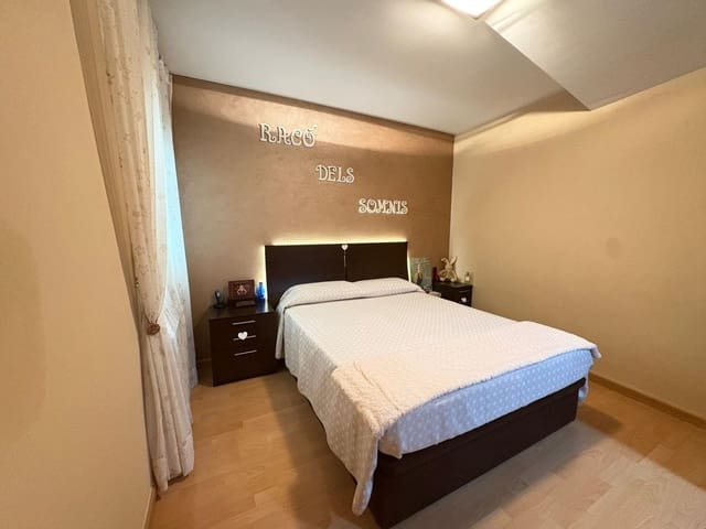 Piso de 3 habitaciones en Canet de Mar en venta - 259.900 € (Ref: 9367645)