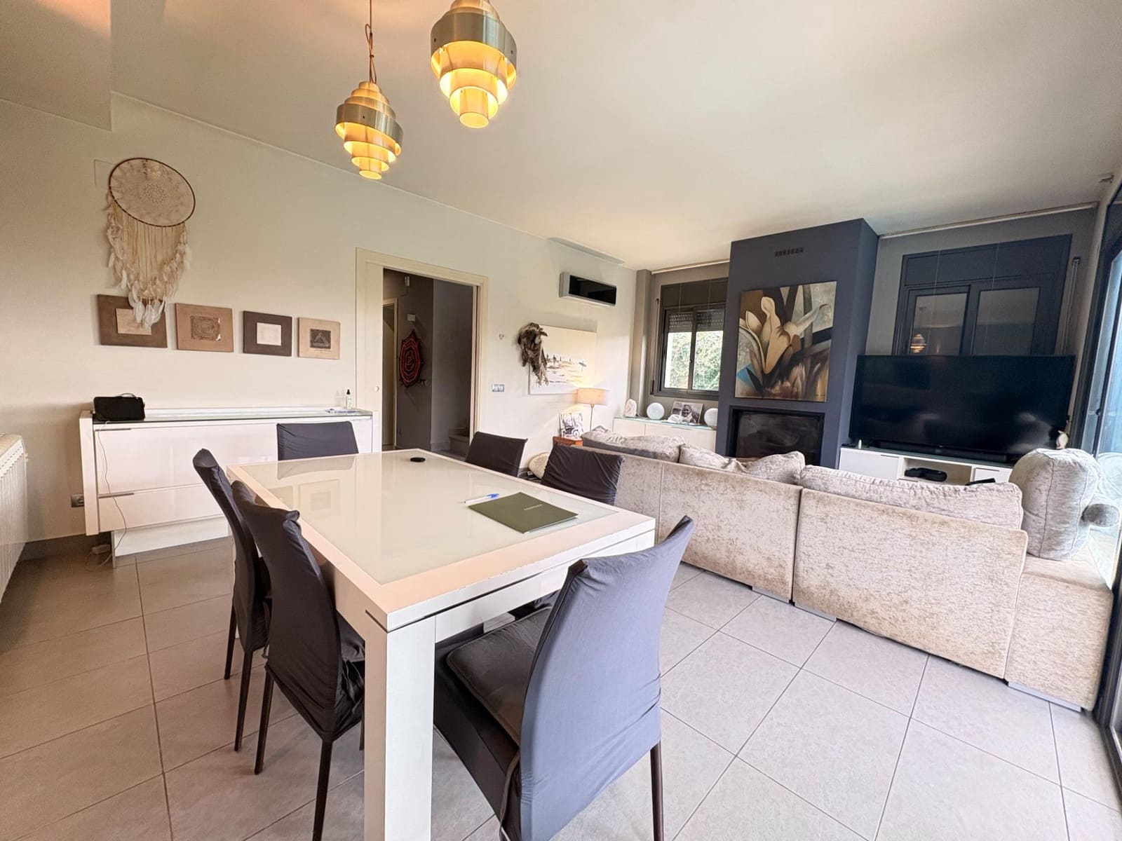 4 bedroom Villa for sale in Pineda de Mar with pool garage - € 550,000 (Ref: 9401190)