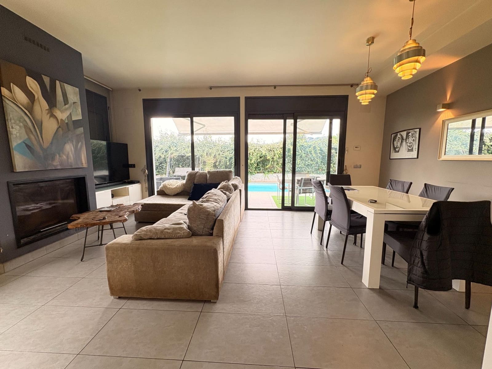 4 bedroom Villa for sale in Pineda de Mar with pool garage - € 550,000 (Ref: 9401190)