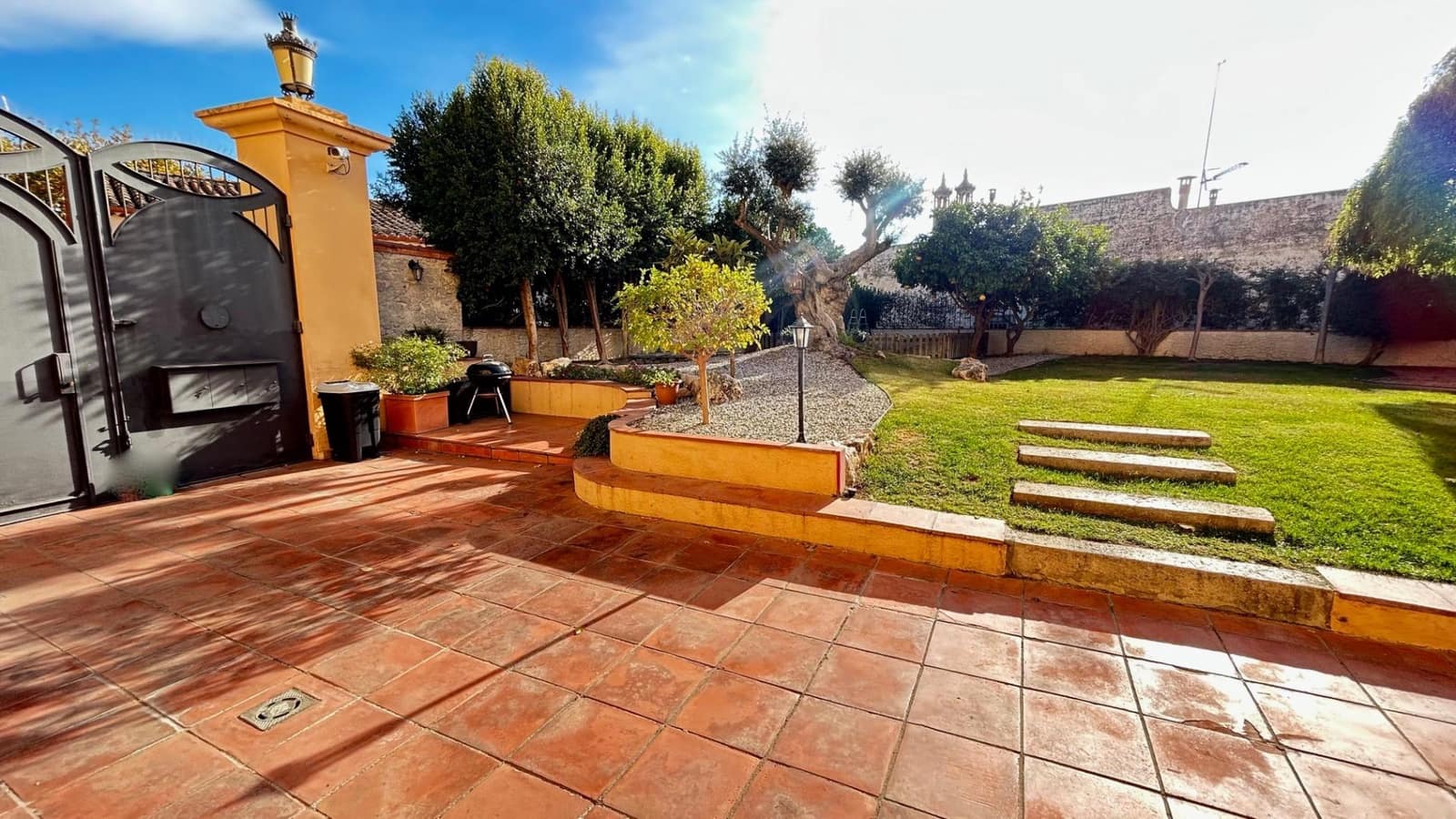 4 soveværelse Finca/Landehus til salg i Teia - € 2.180.000 (Ref: 9414210)