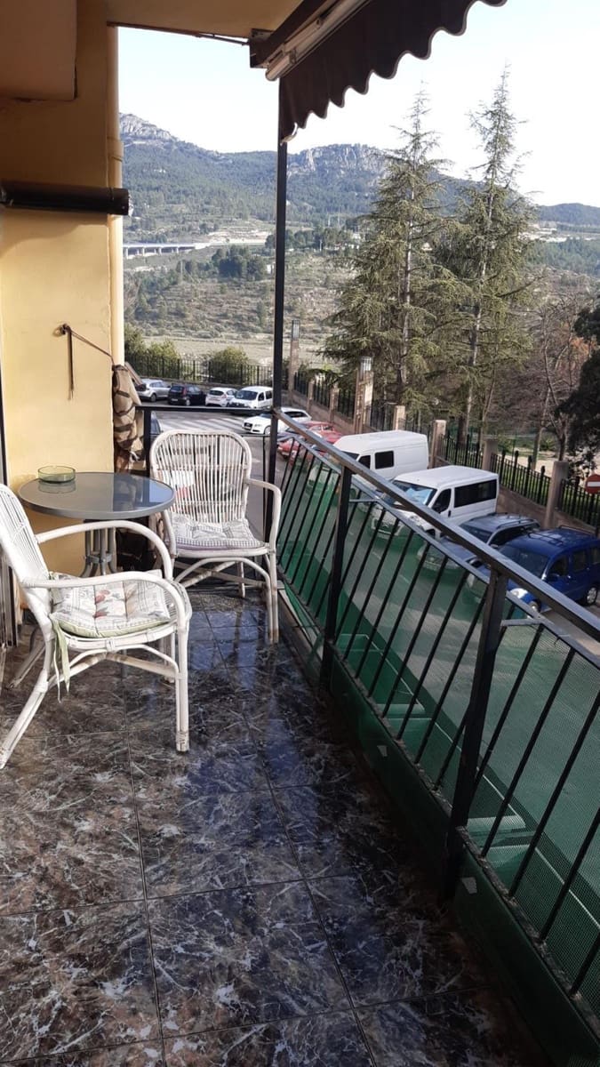 2 soveværelse Lejlighed til salg i Alcoy / Alcoi - € 89.000 (Ref: 9423901)