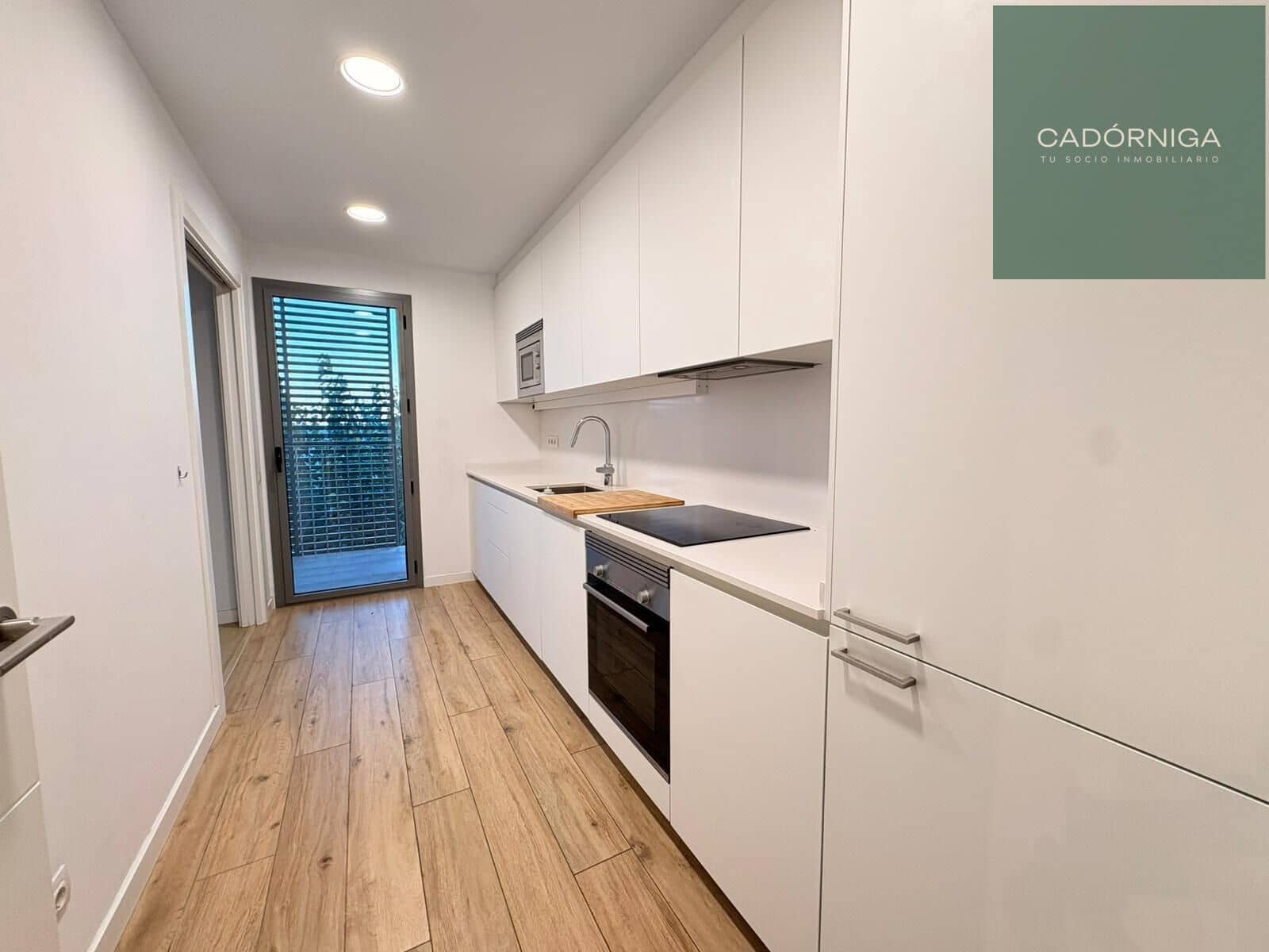 3 bedroom Flat for sale in Tiana - € 510,000 (Ref: 9431140)