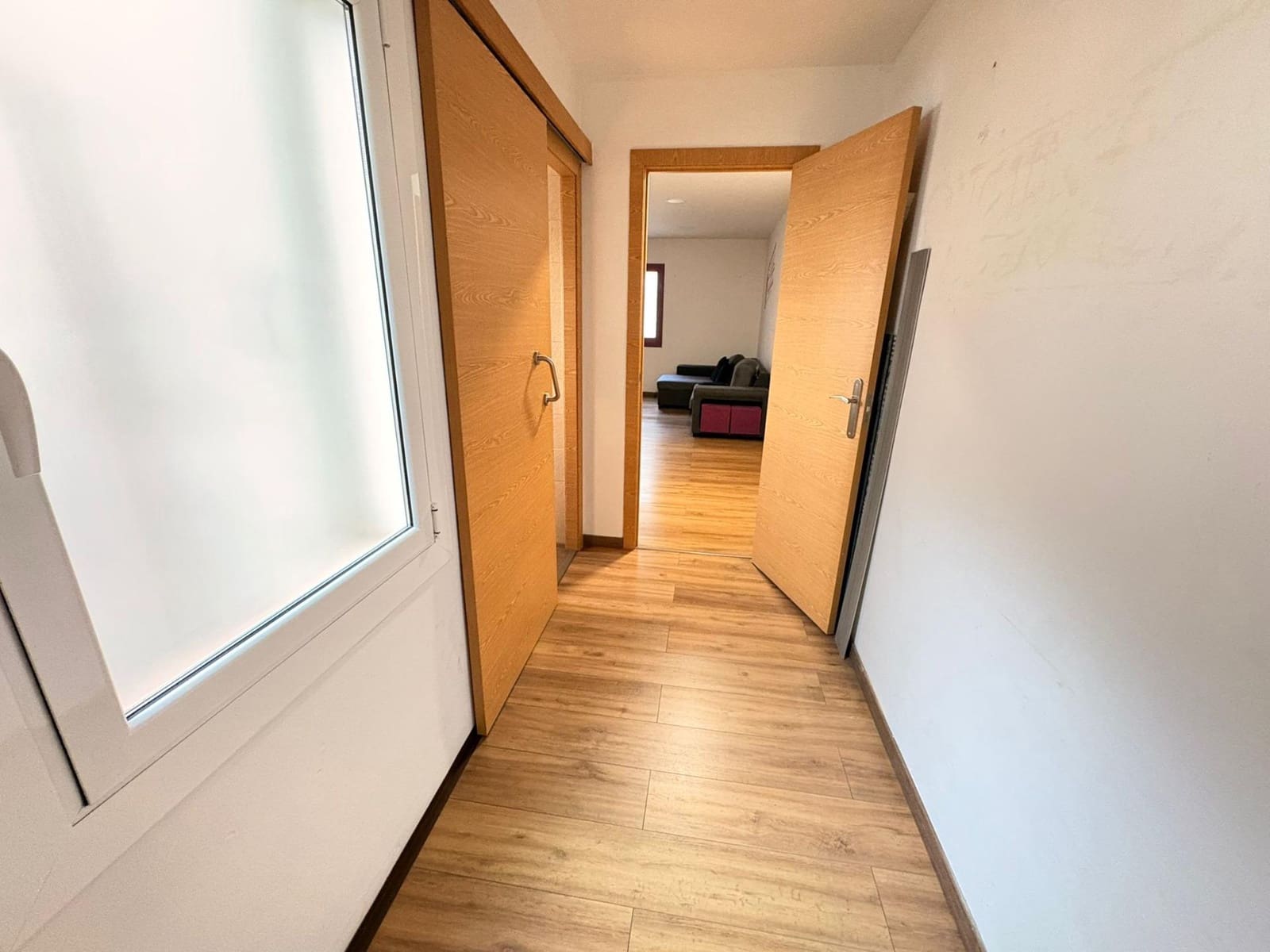 2 bedroom Penthouse for sale in Granollers - € 149,000 (Ref: 9491507)