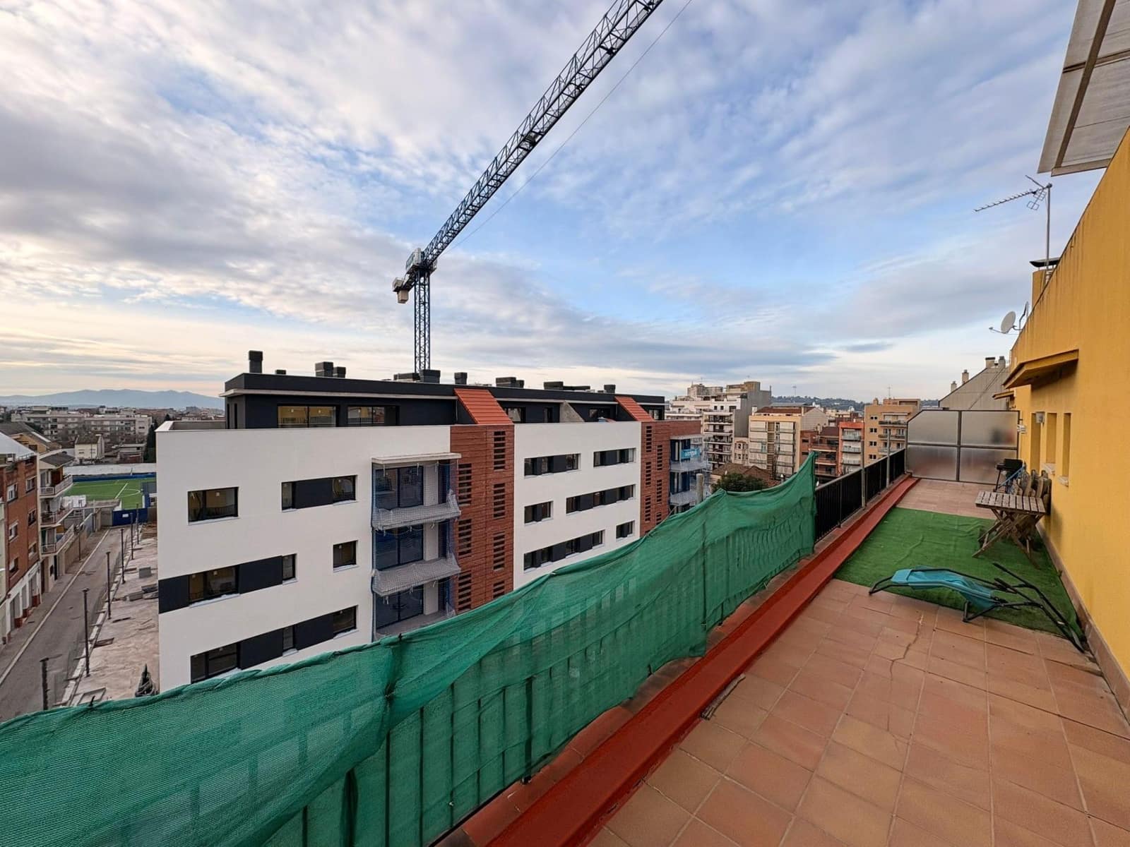 2 bedroom Penthouse for sale in Granollers - € 149,000 (Ref: 9491507)