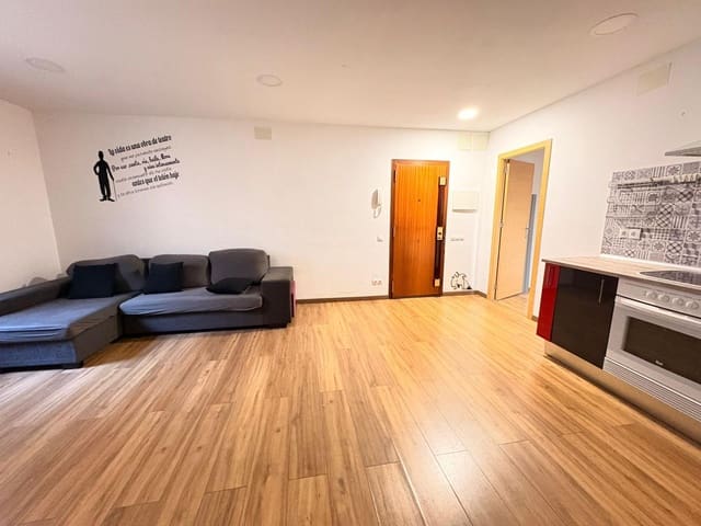 2 bedroom Penthouse for sale in Granollers - € 149,000 (Ref: 9491507)